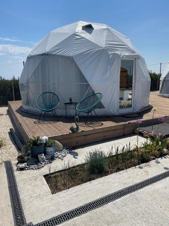 Maison Du Golf Костинешти Экстерьер фото