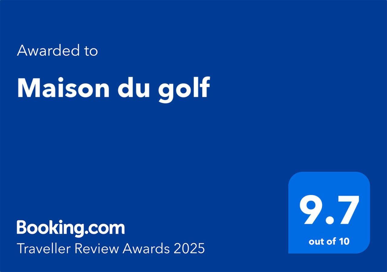 Maison Du Golf Костинешти Экстерьер фото